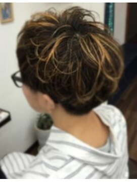 グリーンルーム(green room) ☆立体3Ｄカラートップ型☆