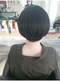 ショートボブ