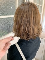 エレン(E L E N)&nbsp;ハイベージュ　× ミディアム