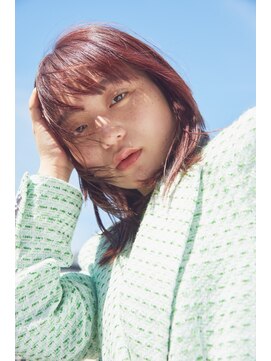 ノラ シブヤ(NORA) 顔まわりレイヤー、ピンクブラウン、ワイドバング【木原】