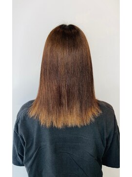 フツーロ 栄(FUTURO) ミネコラ/トリートメント/艶髪