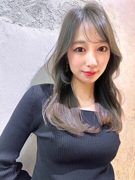 ロンドローズ 名古屋(Lond damaskRose) グレージュカラー 韓国ヘア 顔まわり イヤリングカラー