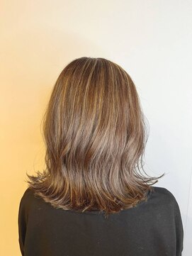 ブロッサム ひばりヶ丘(Blossom) ことりベージュミルクティーベージュシースルーカラー大人可愛い