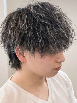 バース バイ ハピネス(BIRTH by happiness) 奈良men's縦落ちツイストスパイラルパーマ