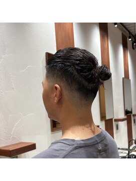 ミオ リベル(Mio'' LIBER) マンバンパーマ