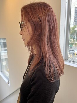 サン(+sun)の写真/最新トレンドカラーでオシャレを楽しむ♪ダメージレスで艶感・色モチも◎あなたのなりたい色を叶えます!