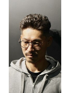 銀座 シノ 灯(shino HANARE) オールバックフェードパーマ