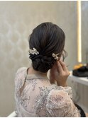 10代20代結婚式お呼ばれヘアセットゆるふわシニヨンスタイル