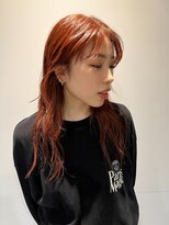 モラ 神楽坂(Mora)&nbsp;ビビッドオレンジ/ stylist Rena