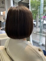 エマ ネクサス(EMA NEXUS) 【質感補正】広がりを抑えて手触りなめらかなウォームブラウン
