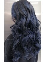 トニーアンドガイ 原宿店(TONI & GUY)&nbsp;バレイヤージュで作るネイビーブルー/20代30代40代/