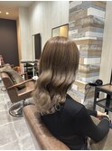 ミルクティーベージュ