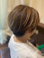 ヘアーズロー(hair's LOWE)&nbsp;【 hair's LOWE 】ハンサムショート/丸みショート/小顔/白髪染め