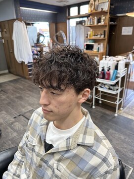 グラスヒビキ メンズパーマ　ミディアム