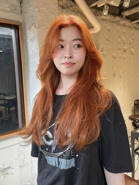 コフィー バイ メルト 吉祥寺(cofy by melt) 【中澤彩乃】ロングレイヤーカット韓国ウィングバングオレンジ
