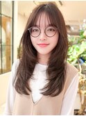 グレーベージュストレートレイヤーロング黒髪◎20代30代40代50代