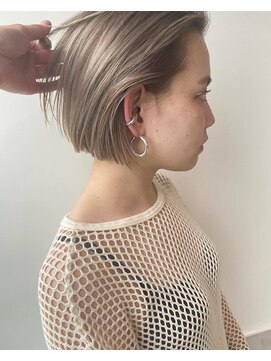 スリーエヌ(NNN) くすみbeige