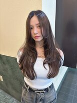 リト(riTo)&nbsp;20代30代オリーブグレージュ暗めカラー韓国レイヤーロング