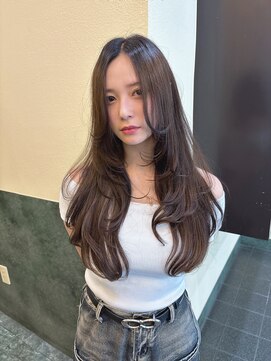 リト(riTo) 20代30代オリーブグレージュ暗めカラー韓国レイヤーロング