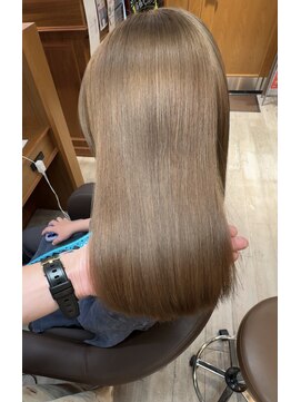 シェルマン(Charmant) 高槻　ブリーチ　ハイトーン　マットカラー