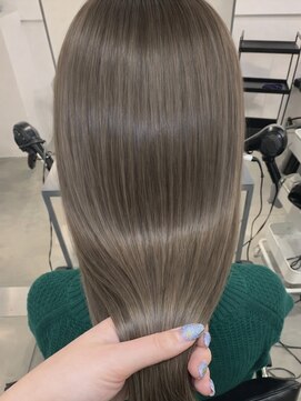 フォト 新宿三丁目(foto) 大人ガーリー/似合わせカット/ミディアムレイヤーカット/新宿