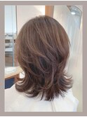◆大人に似合うミディアムレイヤー/アッシュベージュ/ミセス◆