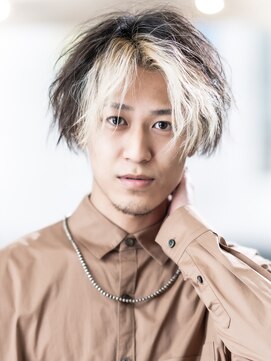 ヴィアラ 自由が丘(VIALA) 【VIALA 自由が丘】センターパート×前下がり