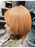 オレンジベージュカラー