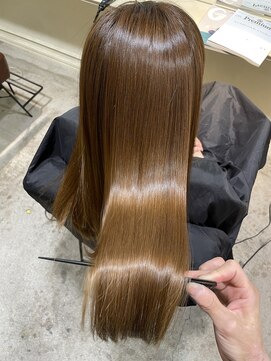 ロロ(ro-ro) 【恵比寿 ro-ro】枝毛が無くなるトリートメント