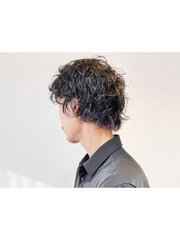 男のお洒落、違いはヘアスタイルで魅せる！！通いやすいプライスで、お得にスタイルキープ♪