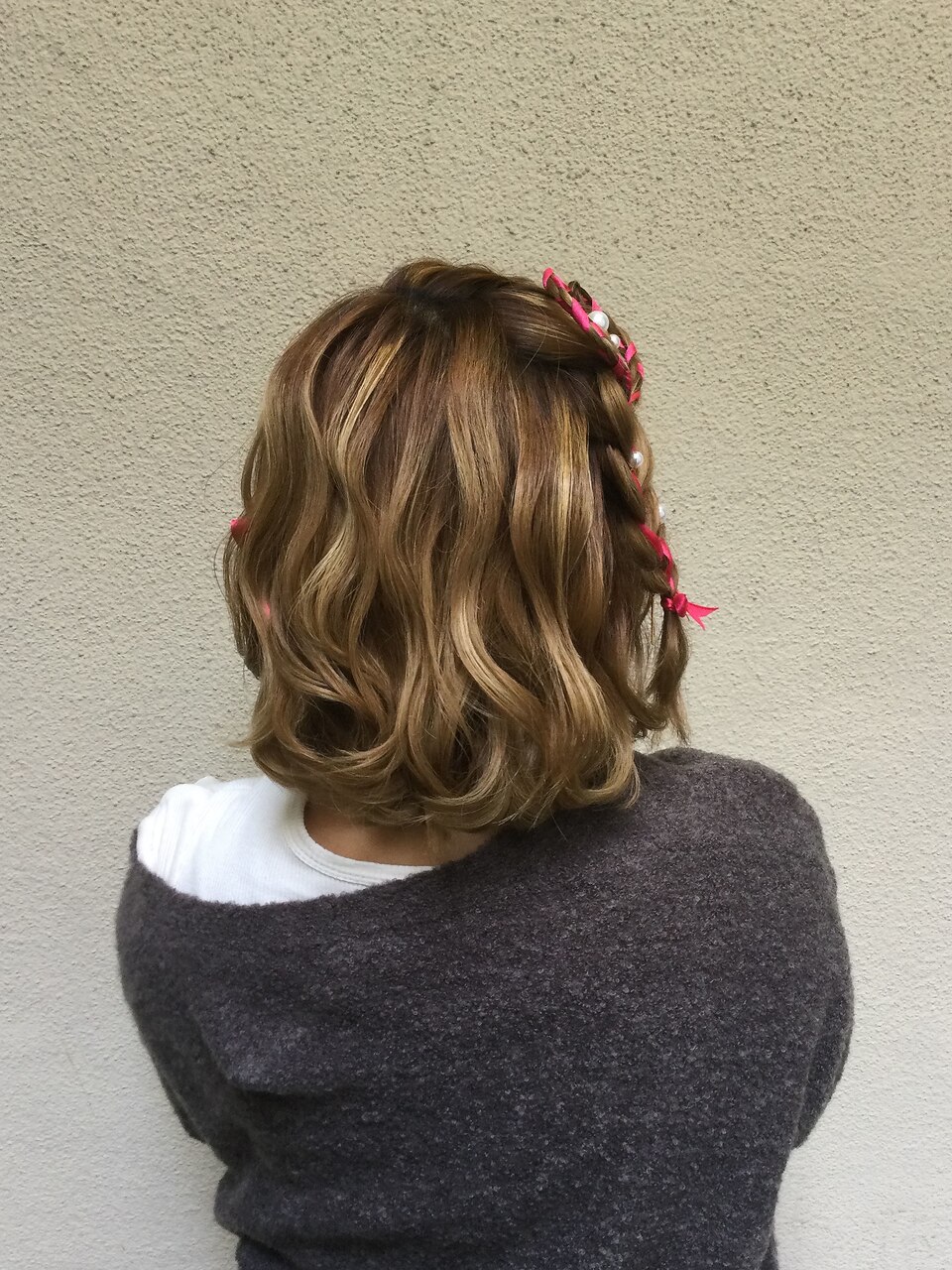 リボン編み込みのハートアレンジ：L191932138｜ヘアアンドメイク ゼン