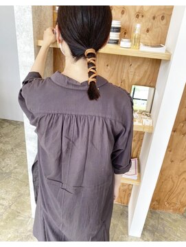 ニド(2do) タイト革紐アレンジ