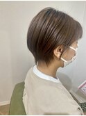 ショートボブ