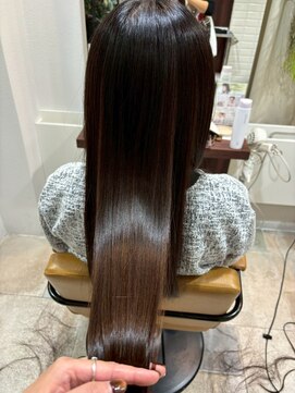 リリィ 千葉(LiLLY) 30代40代50代似合わせカット/髪質改善/トリートメント[千葉駅]