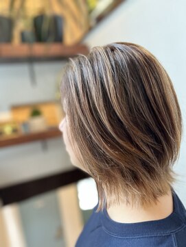 ハイライト+裾カラー　