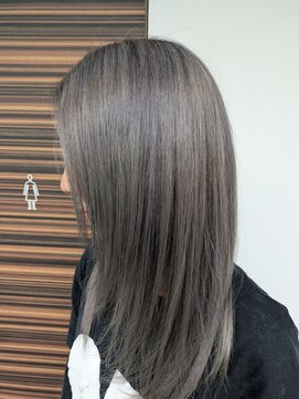 ヘアサロン フラット(Hair salon flat) Wカラー グレージュ