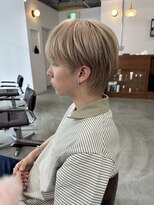 ペレ 梅田(PELE) ピンクベージュ/アンブレラカラー/クールショート/前髪/梅田