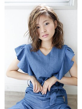 ロロネー 三国(Lolonois) 【Lolonois三国】ツヤ感いい女ミディ（藤岡なおき）