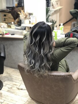 アイコン トゥーグランノール(EIKON to grand nord) 2019s/s