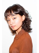 エン(YENN)&nbsp;ボブから伸ばしかけのヘアスタイルに飽きてきた方にオススメ