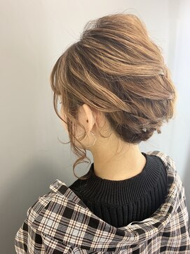 ラウンジ モリオ イケブクロ(Lounge MORIO Ikebukuro) 【MORIO池袋】編み込みふんわりドレスヘア