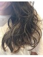 ヘアーサロン エンス(hair salon Ens)&nbsp;カラー剤やブリーチでハイライトを入れ、ワンランク上のカラーを