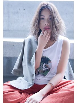 エース (ACE) ACE 無造作カール×クリームベージュ