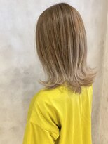 リルア 博多(LIRUA)&nbsp;ミルクティーベージュのハイライトグラデーション