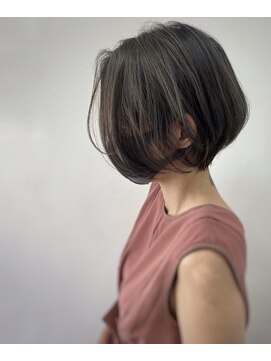 ジエクト 本店(The Ect) グレージュカラー×暗髪×白髪ぼかしハイライト×透明感