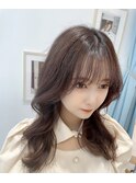 【西村 紗耶】大人可愛いこなれミディ