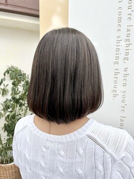 メアリーハリス(Mary Harris) 【Mary Harris】ボブスタイル×グレージュ