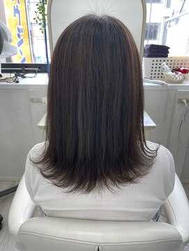 アルターシェリー(aL-ter che'rie) 外ハネスタイル[前髪/マチルダボブ/ピンクベージュ]