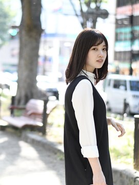 オリ 仙台(Oli) 20代～30代大人ミディアム似合わせカット