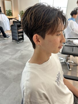 シーフ 千葉(Cyf) メンズ韓国ヘア/カルマパーマ/ダウンパーマ/センターパート